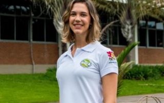 renata belisário